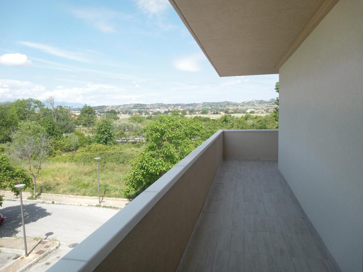 Dolce Casa Bed & Breakfast San Giovanni Teatino Bagian luar foto